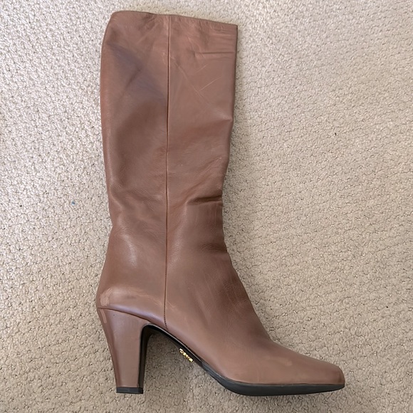 Prada brown leather tall boots size 37 or US size7 - Picture 7 of 7